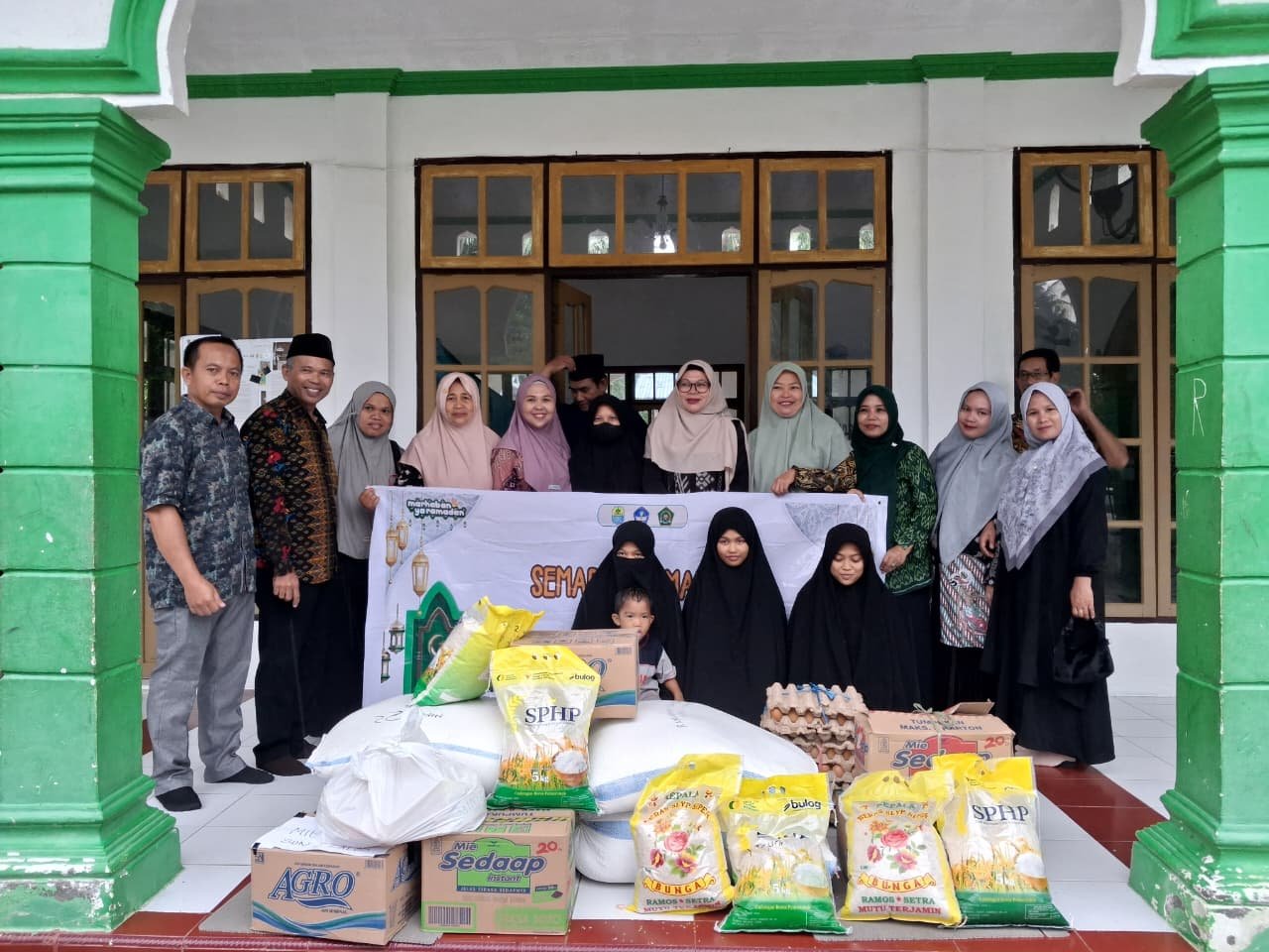 Semarak Ramadhan Menggema!Guru dan Siswa SD Se-Kecamatan Galang Bersatu Salurkan Donasi